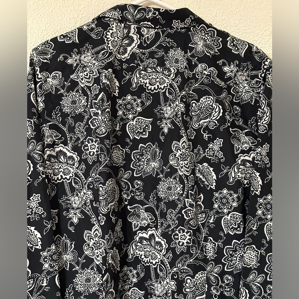 Land’s End Top Women Black/White 100% Cotton Floral Button Up Long Sleeve Size18 - Picture 4 of 6